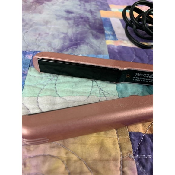 Revive Beauty RE2625 Mini 1/2 Inch Mini Travel Hair Straightener Tested Works - Picture 5 of 6